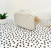 Load image into Gallery viewer, The Skye Crossbody Bag - Silver