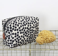 Load image into Gallery viewer, Brownstone Black/White Spot Cosmetics Bag