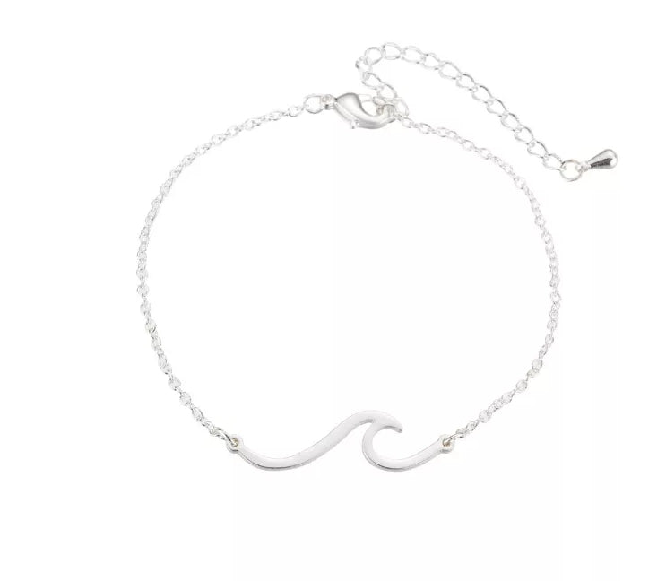 Beautiful Ocean Wave Bracelet - silver