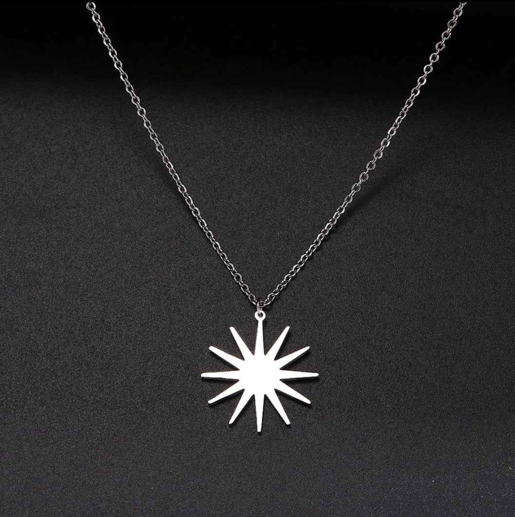 Beautiful Summer Sun Necklace - silver