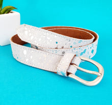 Load image into Gallery viewer, Silver Splash Print Leather Belt
