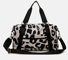 Load image into Gallery viewer, The Harlow Weekender Holdall - Black Leopard
